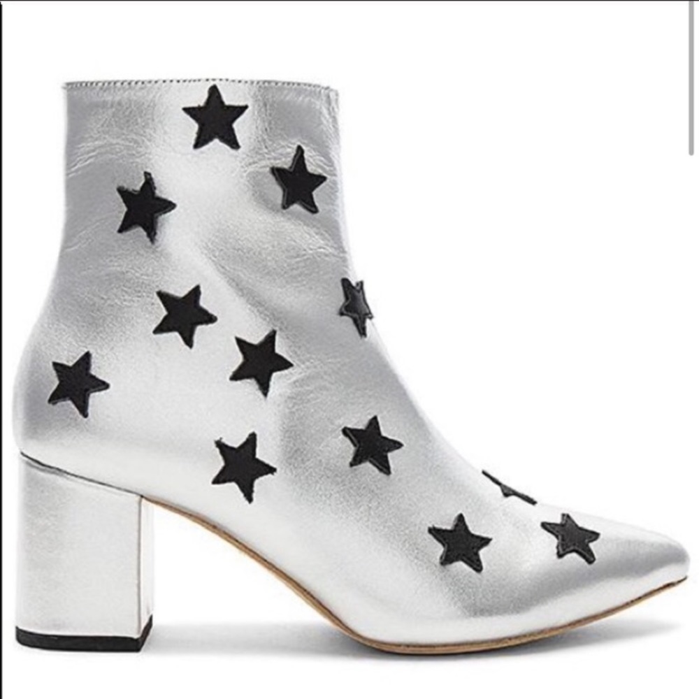 NEW RAYE silver metallic star ankle booties